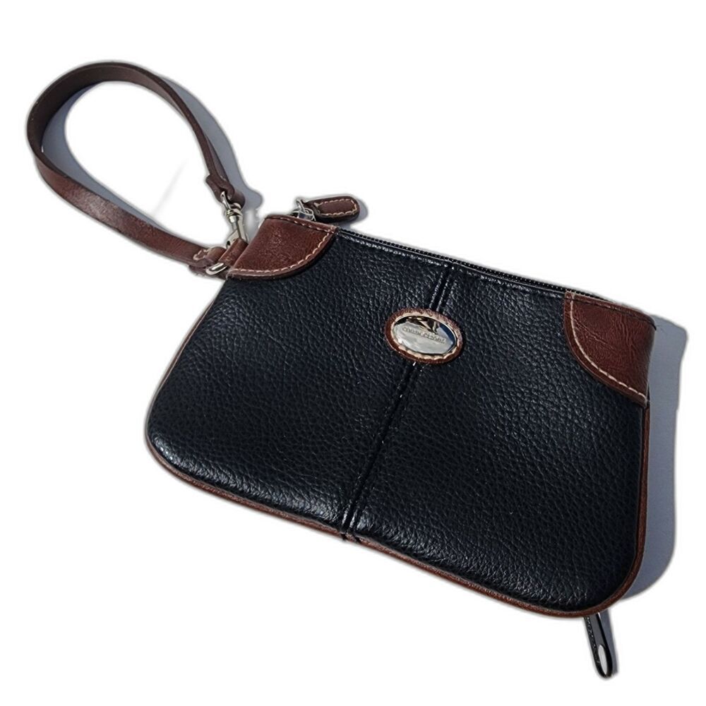 Connections Wristlet Purse